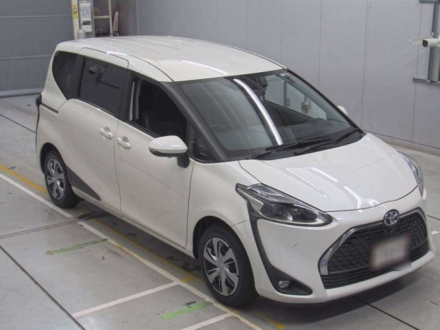 TOYOTA SIENTA 2018