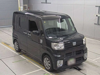 DAIHATSU WAKE 2018