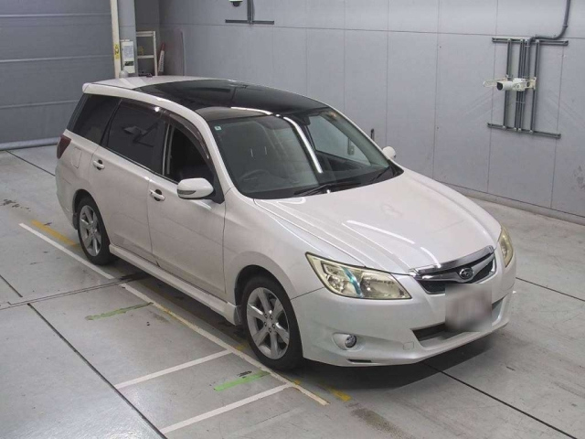 SUBARU EXIGA 2010