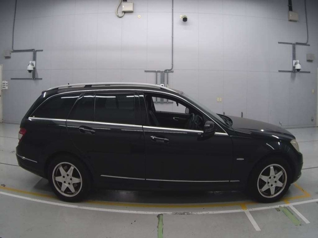 MERCEDES BENZ C CLASS WAGON 2010