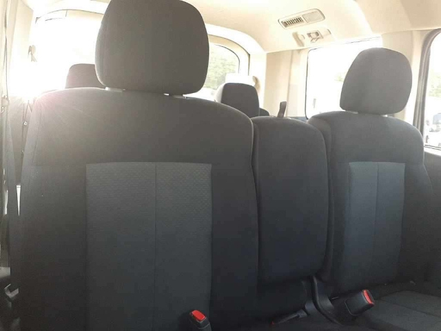 MITSUBISHI DELICA D5 2011
