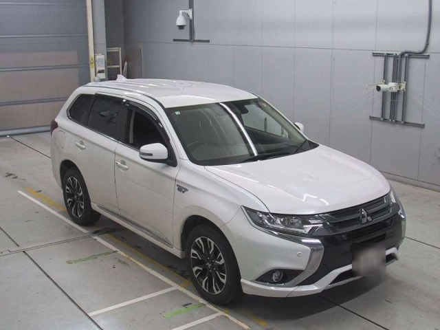 MITSUBISHI OUTLANDER PHEV 2018