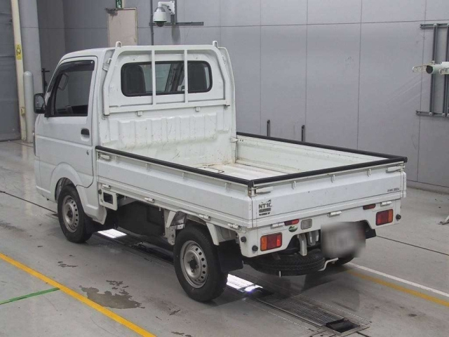 NISSAN CLIPPER TRUCK 2016
