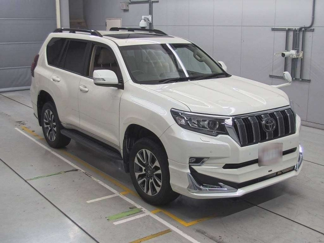 TOYOTA LAND CRUISER PRADO 2021