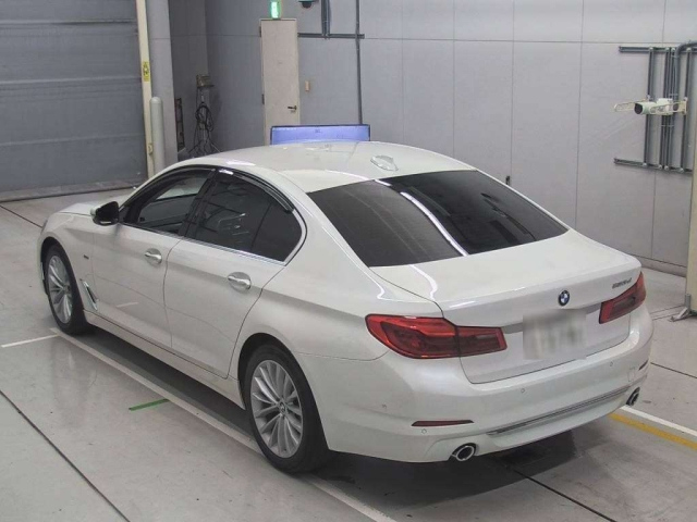 BMW 5 SERIES 2017