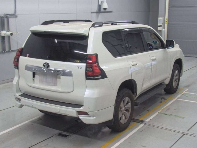 TOYOTA LAND CRUISER PRADO 2022