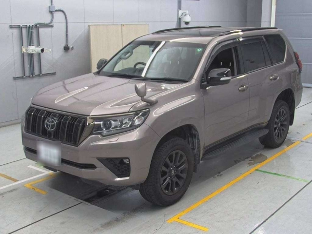 TOYOTA LAND CRUISER PRADO 2021