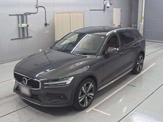 Заказать VOLVO V60