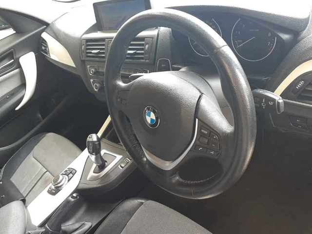 BMW 1 SERIES 2012