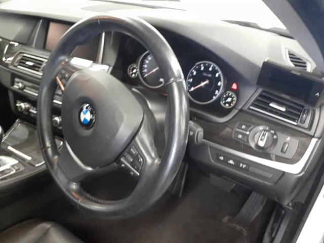 BMW 5 SERIES 2015