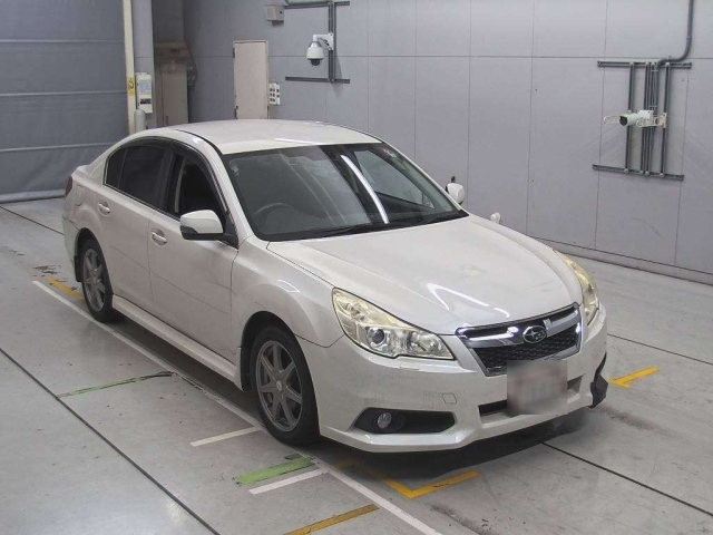 SUBARU LEGACY B4 2012