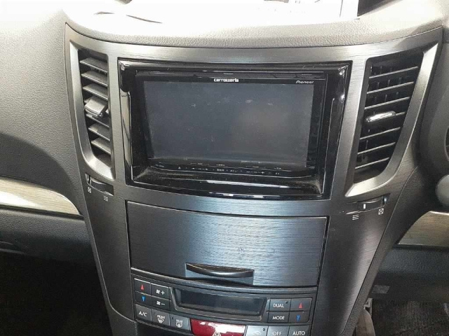 SUBARU LEGACY B4 2012