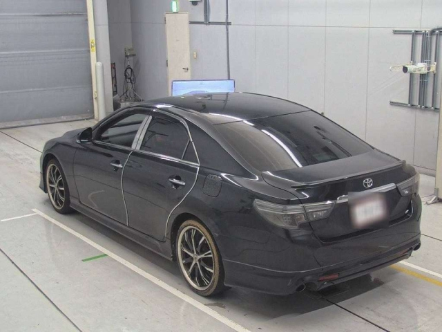 TOYOTA MARK X 2016