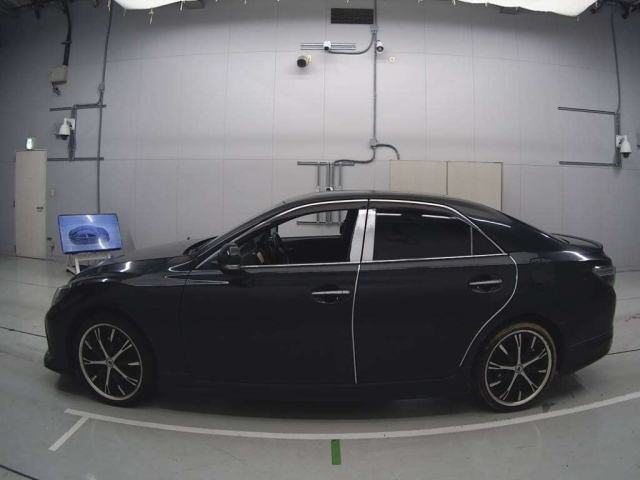 TOYOTA MARK X 2016