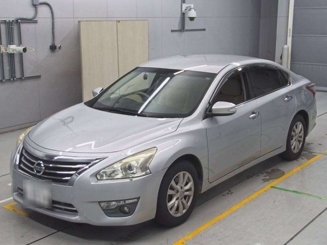 NISSAN TEANA 2015