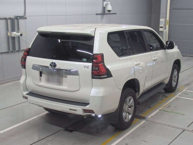TOYOTA LAND CRUISER PRADO 2018