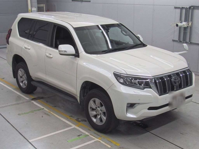 TOYOTA LAND CRUISER PRADO 2018