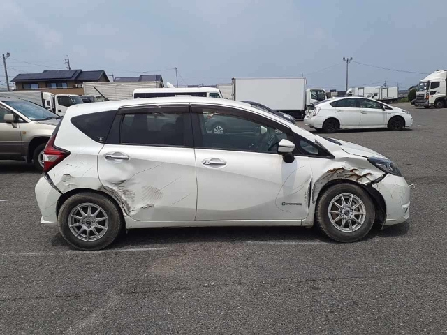 NISSAN NOTE 2019