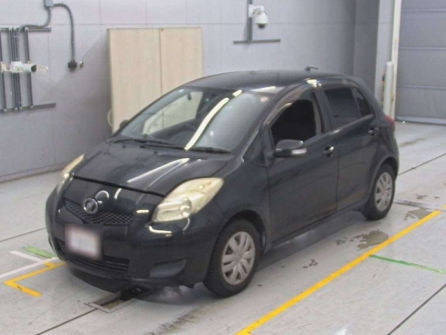 TOYOTA VITZ 2009