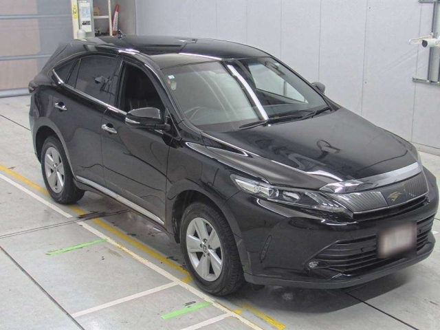 TOYOTA HARRIER 2020