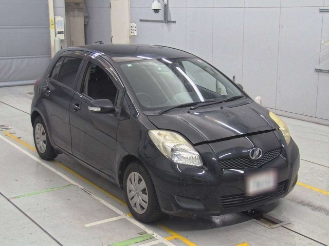 TOYOTA VITZ 2009
