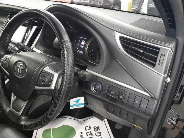 TOYOTA HARRIER 2020