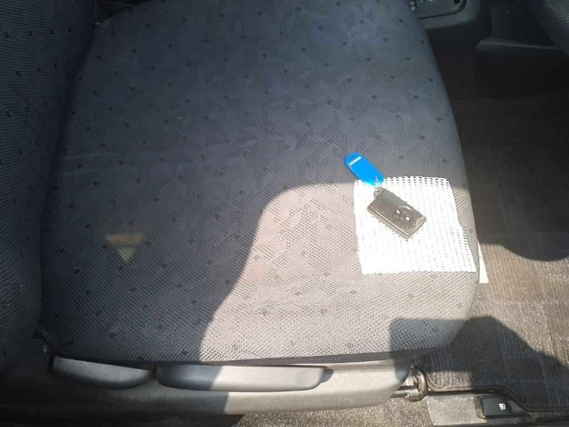 TOYOTA VITZ 2009