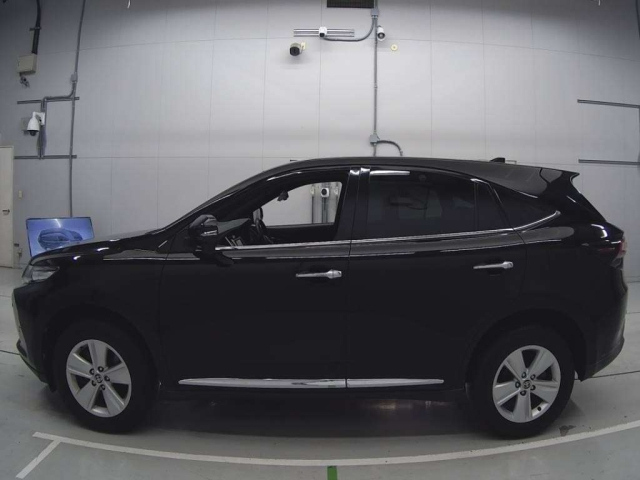 TOYOTA HARRIER 2020