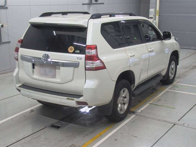 TOYOTA LAND CRUISER PRADO 2016