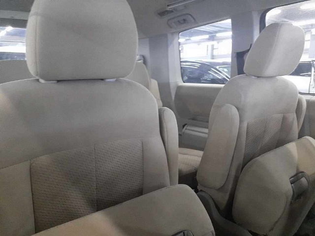 MITSUBISHI DELICA D5 2011