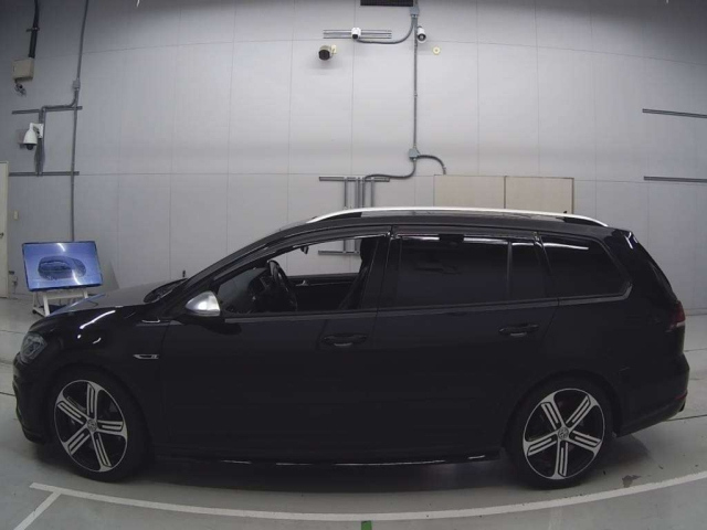 VOLKSWAGEN GOLF VARIANT 2018