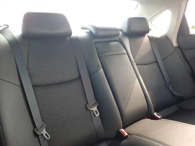 NISSAN FUGA 2012