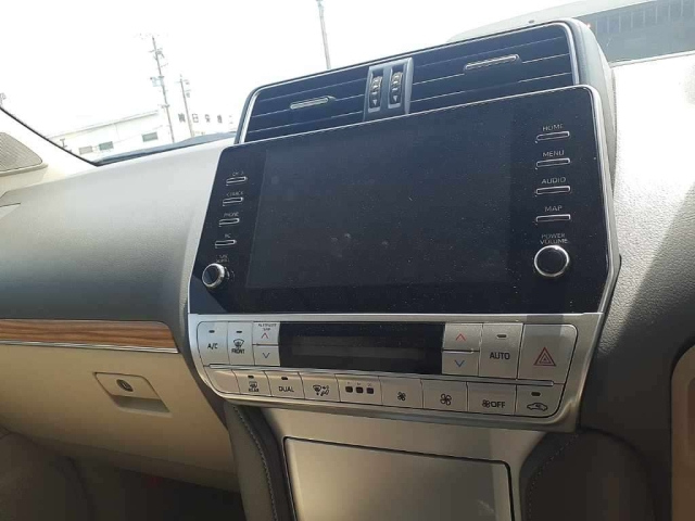 TOYOTA LAND CRUISER PRADO 2021