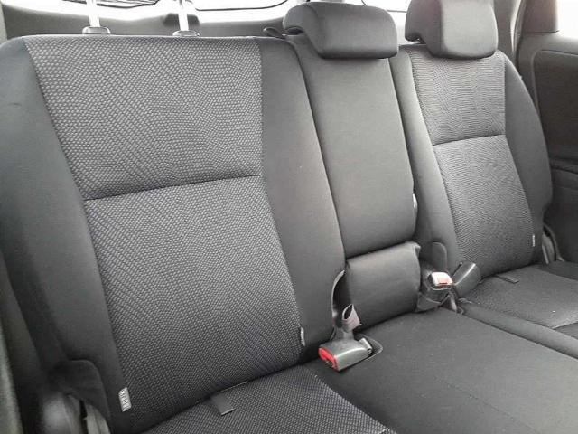 TOYOTA WISH 2014