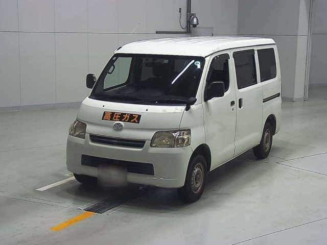 TOYOTA TOWN ACE VAN 2017