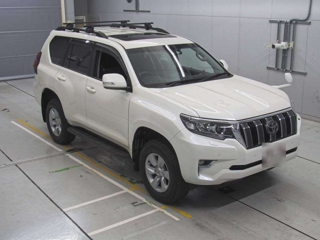 TOYOTA LAND CRUISER PRADO 2021