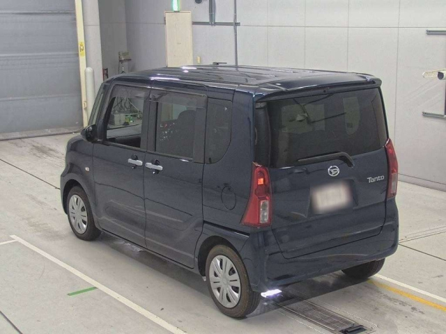 DAIHATSU TANTO 2022