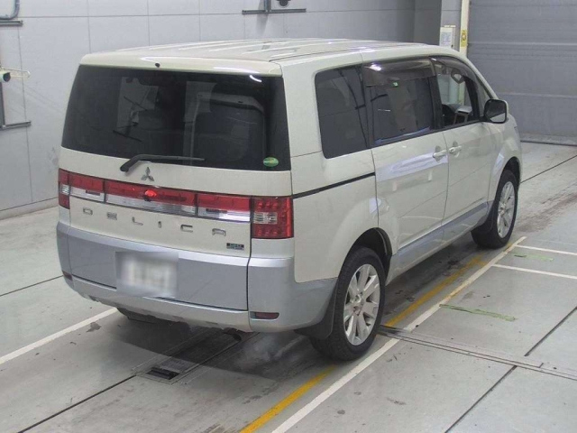 MITSUBISHI DELICA D5 2014