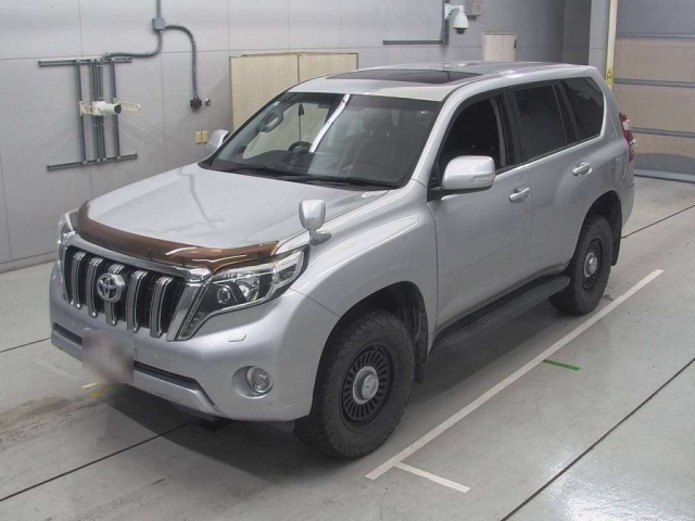 TOYOTA LAND CRUISER PRADO 2016