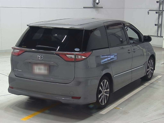 TOYOTA ESTIMA 2018