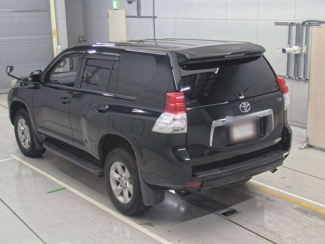 TOYOTA LAND CRUISER PRADO 2013