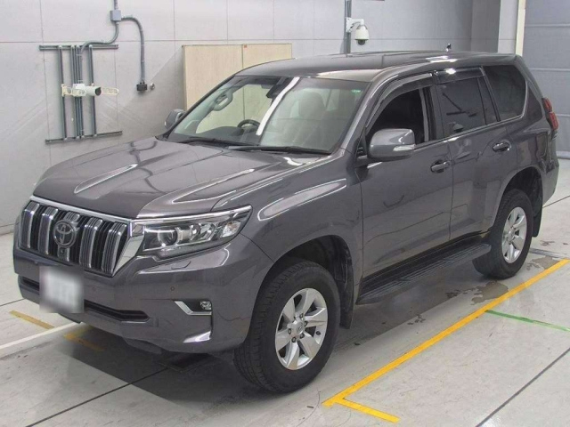 TOYOTA LAND CRUISER PRADO 2021