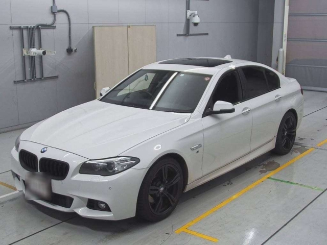 BMW 5 SERIES 2014