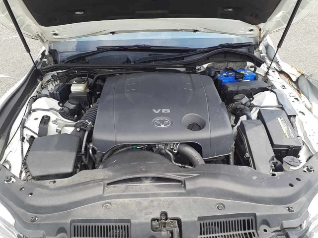 TOYOTA MARK X 2016
