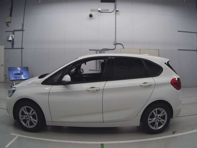 BMW 2 SERIES 2016
