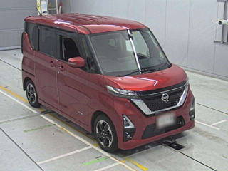 NISSAN ROOX 2020