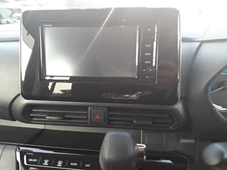 NISSAN ROOX 2020