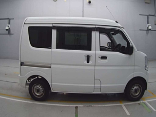 NISSAN CLIPPER VAN 2021
