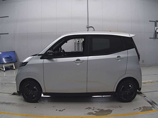 NISSAN SAKURA 2023