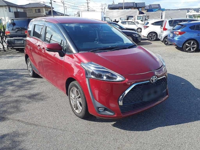 TOYOTA SIENTA 2020